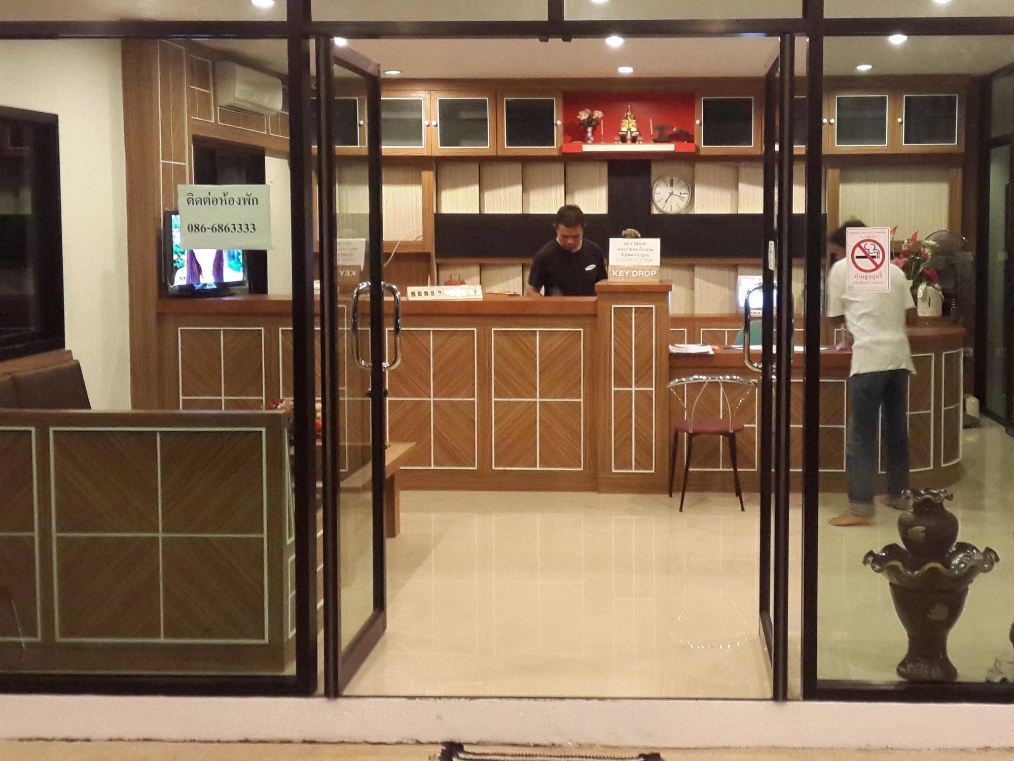 Phuthara Mansion Apartment Phuket ภายนอก รูปภาพ