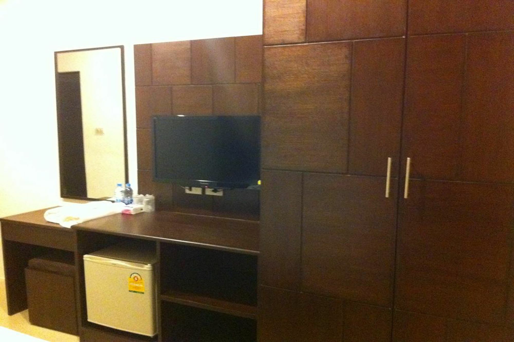 Phuthara Mansion Apartment Phuket ภายนอก รูปภาพ