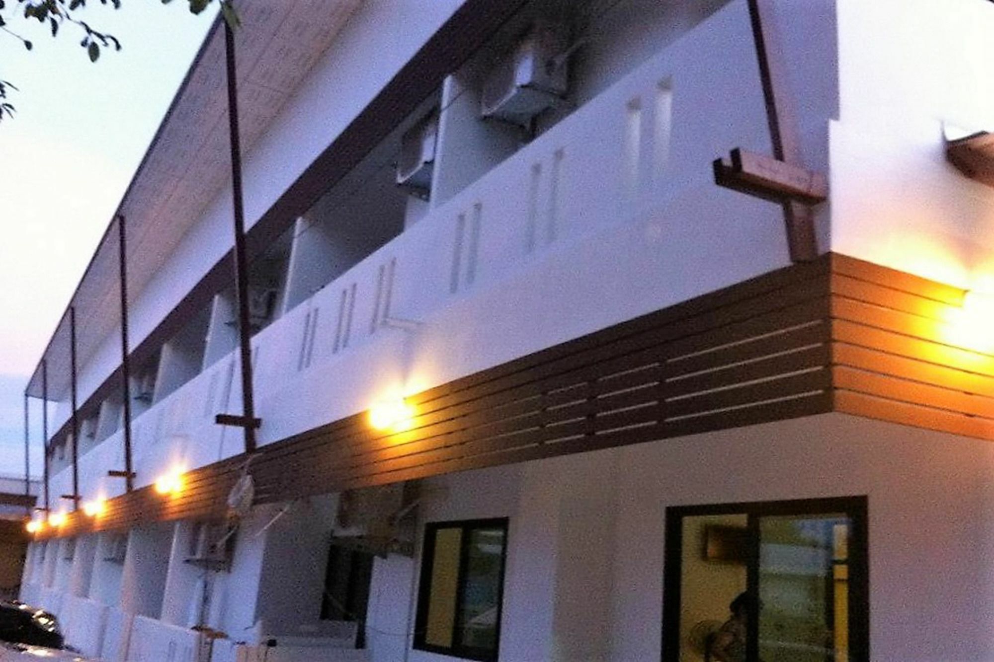 Phuthara Mansion Apartment Phuket ภายนอก รูปภาพ